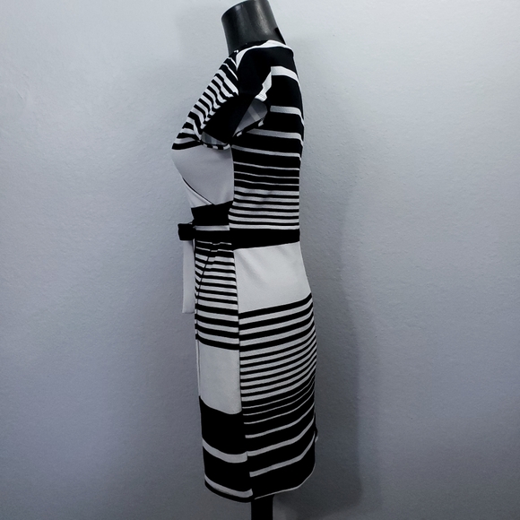 Rebel Sugar Faux Wrap Dress (S) - Picture 4 of 11